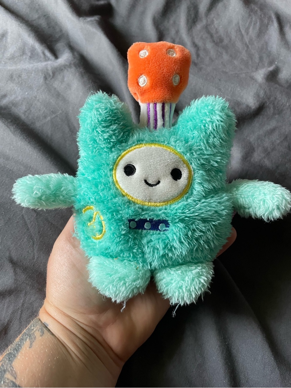 GroovyBumz | 4.5-inch Giovanni the Guitar